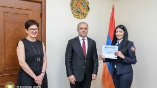 Следователи СК РА развили навыки в уголовно-правовой борьбе с насилием в отношении женщин и домашним насилием (фото)